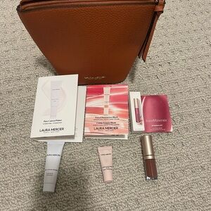 Laura Mercier bag with 3 deluxe samples